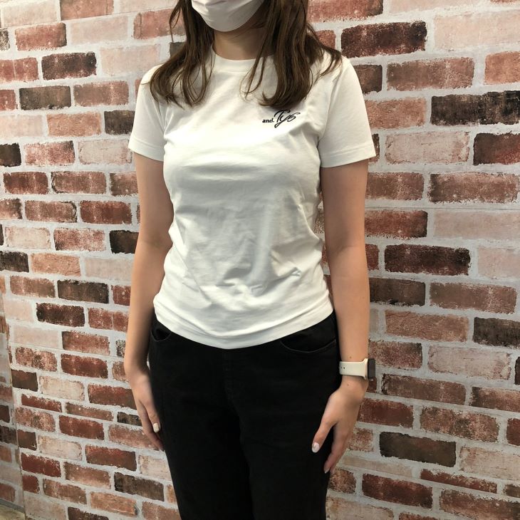 2024BlackFriday】and Tys レディースTシャツ（白） | 東京ヤクルト