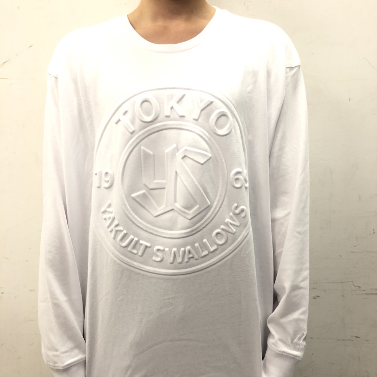 【2024BF】サークルエンボスビッグシルエットロングスリーブTシャツ（ホワイト）
