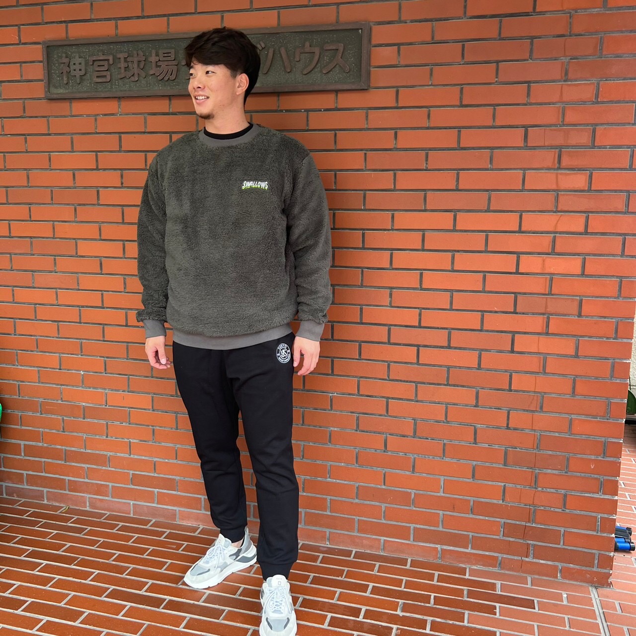 2024BlackFriday】SWALLOWSサークルロゴスウェットパンツ（ブラック