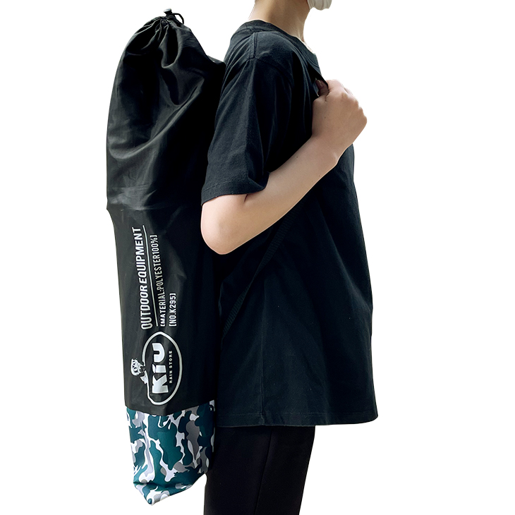 【KiU×SWALLOWS】アウトドア ミニホールディングチェア 2896 Camouflage