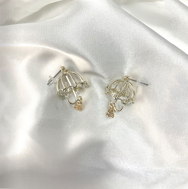 【2025年BF】立体傘ビーズピアス