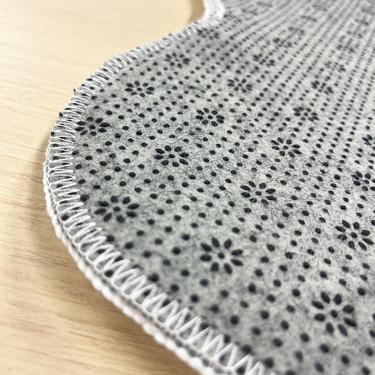 【2024年2月新商品】ダイカットカーペット（あしあと）