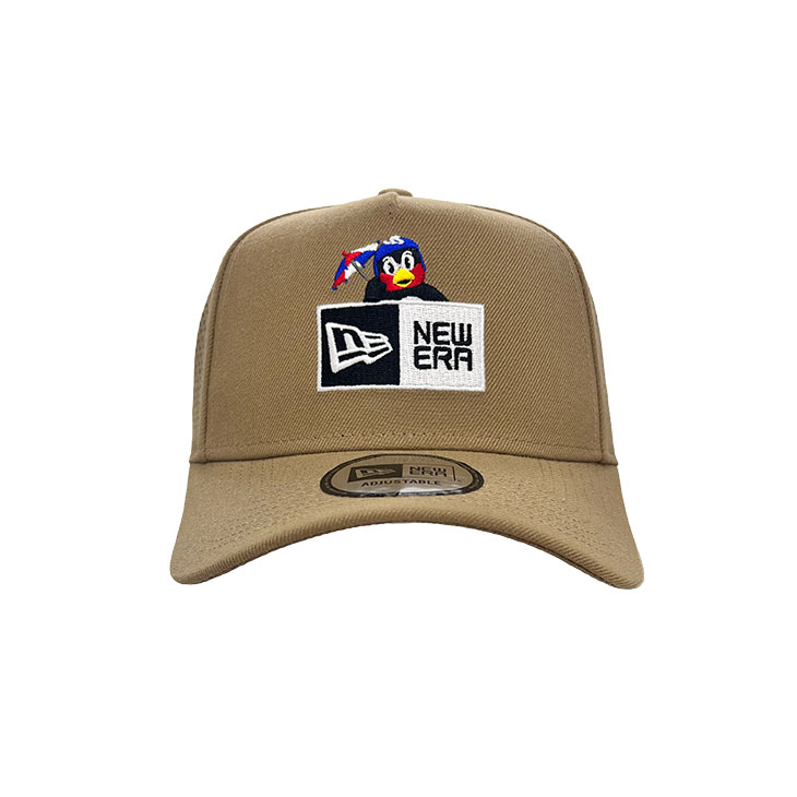 【2026年5月つばの日】AFRAME TRUCKER NEWERA×2896BOXロゴ（KHAKI）