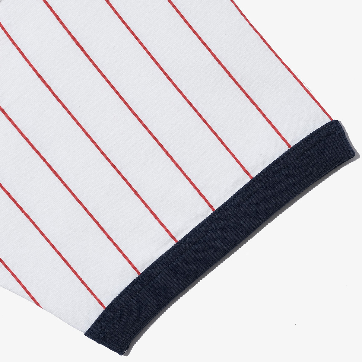 【2026年なとぅ新商品】ROUND HENLEY NECK STRAIPE TEE（RED STRIPE）